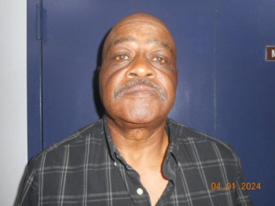 Lionel Jones a registered Sex Offender or Child Predator of Louisiana