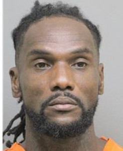 Donavon Kentrell Robinson a registered Sex Offender or Child Predator of Louisiana