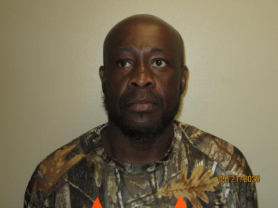 Travis Centrelle Lucas a registered Sex Offender or Child Predator of Louisiana