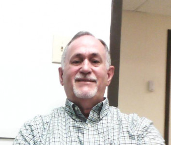 Paul Edward Holmes a registered Sex Offender or Child Predator of Louisiana