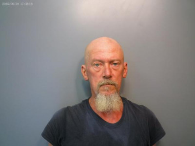 Joseph Bud Free a registered Sex Offender or Child Predator of Louisiana