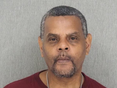 Corey Michael Mitchell a registered Sex Offender or Child Predator of Louisiana