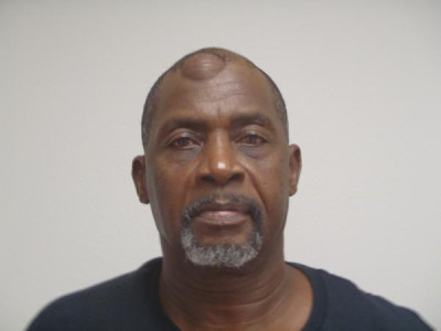 Bruce Edward Douglas a registered Sex Offender or Child Predator of Louisiana
