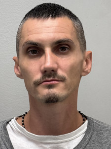Gary Brandon Berry a registered Sex Offender or Child Predator of Louisiana