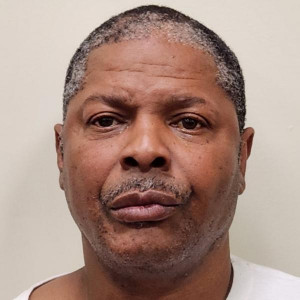 Reginald Dwyane Maten a registered Sex Offender or Child Predator of Louisiana