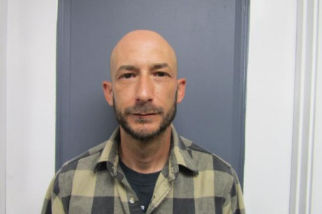 Matthew Vicknair a registered Sex Offender or Child Predator of Louisiana