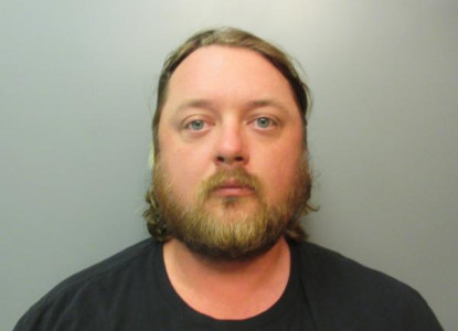 Justen Louis Farve a registered Sex Offender or Child Predator of Louisiana