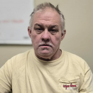 Donald Feazell a registered Sex Offender or Child Predator of Louisiana