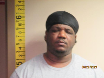 Mortorean Lefrank Bell a registered Sex Offender or Child Predator of Louisiana