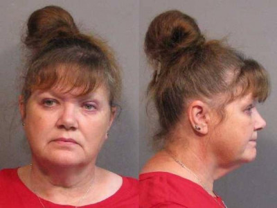 Lisa M Barnhizer a registered Sex Offender or Child Predator of Louisiana