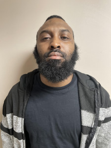 Chrismon Robinson a registered Sex Offender or Child Predator of Louisiana