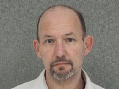 Michael E Pippins a registered Sex Offender or Child Predator of Louisiana
