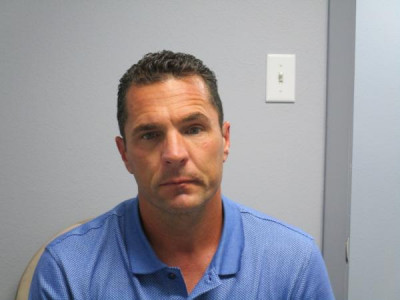 Derwin Bateman a registered Sex Offender or Child Predator of Louisiana