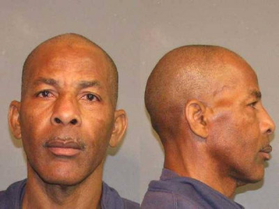 Larry Darnell Hall a registered Sex Offender or Child Predator of Louisiana