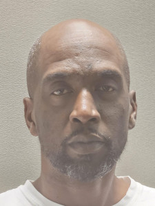 Quinton Maurice Henderson a registered Sex Offender or Child Predator of Louisiana