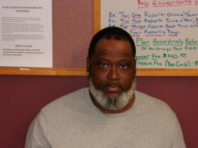 Gregory Dewayne Wallace a registered Sex Offender or Child Predator of Louisiana