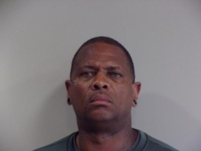 Henry Earl Davis a registered Sex Offender or Child Predator of Louisiana