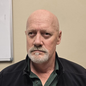 Thomas Lee Hall a registered Sex Offender or Child Predator of Louisiana