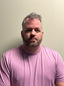 Reid Christopher Kerr a registered Sex Offender or Child Predator of Louisiana
