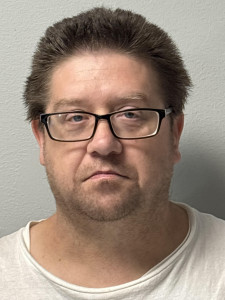 Saul Vincent Guilliot a registered Sex Offender or Child Predator of Louisiana