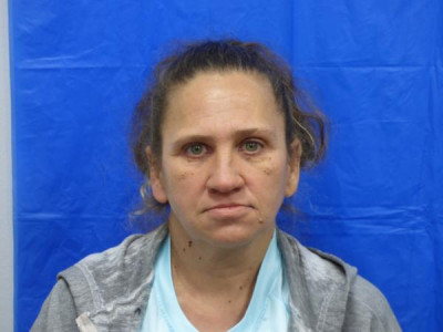 Dinah Ray Sanders a registered Sex Offender or Child Predator of Louisiana