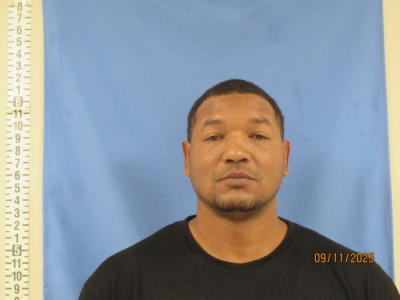 Levi Demetrus Brown a registered Sex Offender or Child Predator of Louisiana