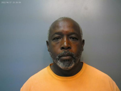 Donald Holmes a registered Sex Offender or Child Predator of Louisiana