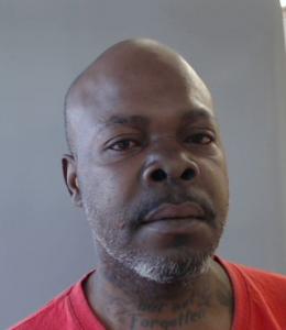 Larry Donnell Thomas a registered Sexual Offender or Predator of Florida