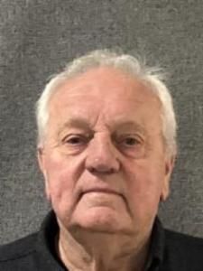 Hollis E Hoeft a registered Sex Offender of Wisconsin