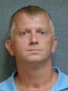 Brian D Schoonover a registered Sex Offender of Illinois