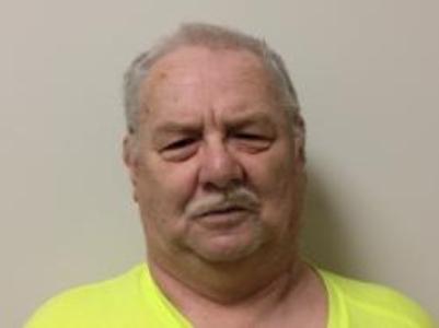 Ronald W Champeau a registered Sex Offender of Wisconsin