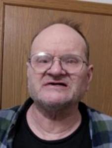 Donald F Brewer a registered Sex Offender of Wisconsin
