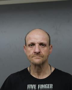 Garrett D Mills a registered Sex Offender of West Virginia