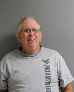 Robert Harold Mcmasters a registered Sex Offender of West Virginia