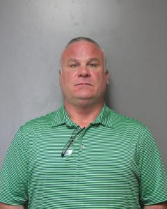 Travis Linsley Emfinger a registered Sex Offender of West Virginia