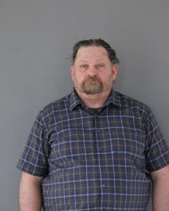 Kenneth W Carpenter a registered Sex Offender of West Virginia