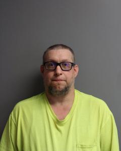 Jason Roy Boyles a registered Sex Offender of West Virginia