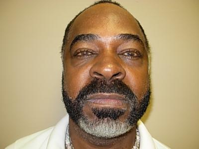 Lonnie B Epps a registered Sex Offender of Missouri
