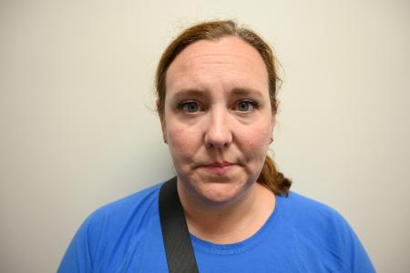 Sarah Elizabeth Veatch a registered Sex Offender of Illinois