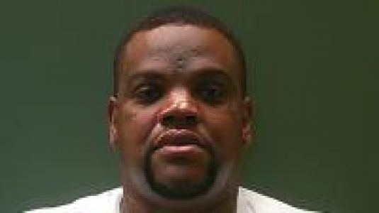 Damon Lamont Beverly a registered Sex Offender of California