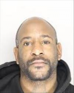 Donnell Lee Robins a registered Sex Offender of California