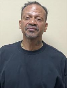 Luther Ray James Jr a registered Sex Offender of California