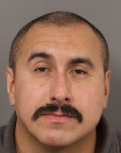 Moises Munoz a registered Sex Offender of California