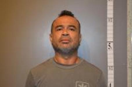 Oscar Luis Bustamante a registered Sex Offender of California