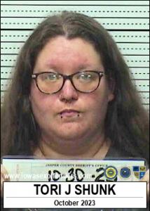 Tori Jean Mae Shunk a registered Sex Offender of Iowa