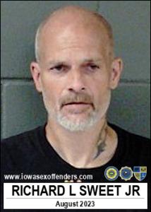 Richard Louis Sweet Jr a registered Sex Offender of Iowa