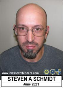 Steven Andrew Schmidt a registered Sex Offender of Iowa
