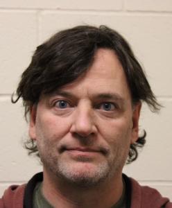 Robert George Groves III a registered Sex Offender of Idaho