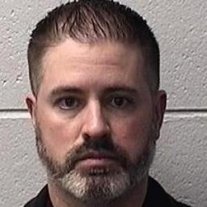 Ryan Thomas Henrikson a registered Sex Offender of Illinois