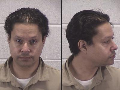 Carlos Rivera a registered Sex Offender of Illinois